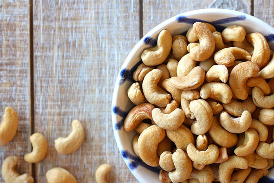 Certified Organic Raw Cashews: Super Yum Superfood