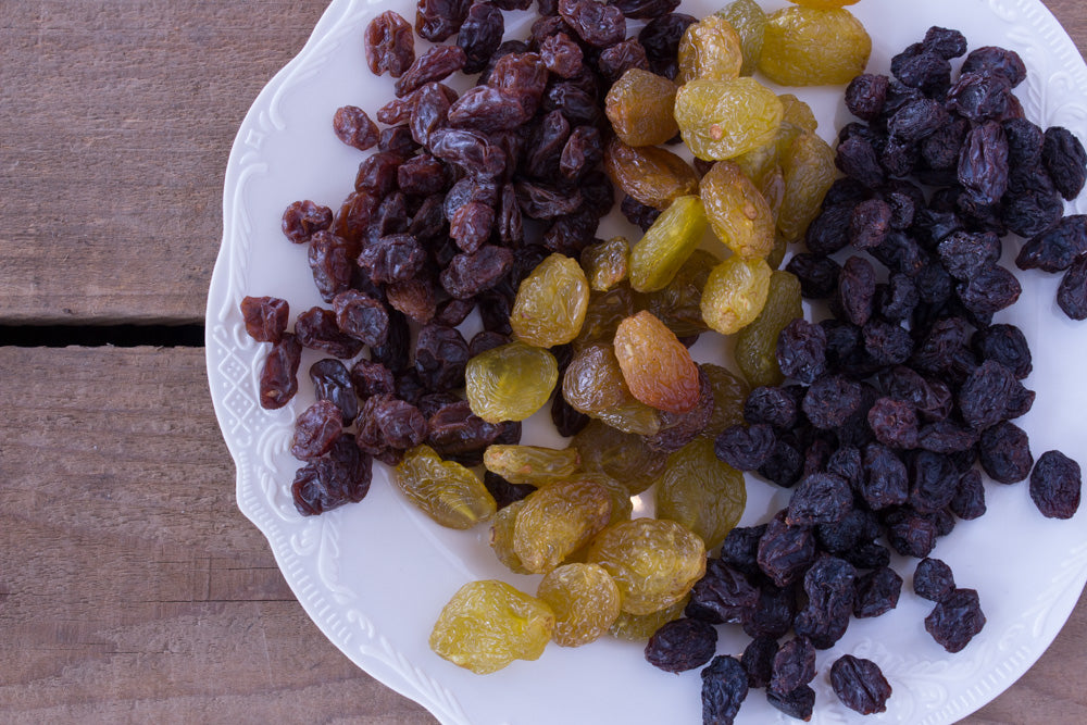 Organic Thompson Seedless Raisins: Feeling Grapey Gratitude!