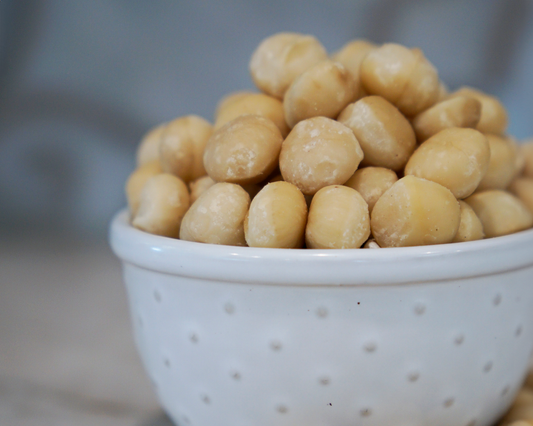 Regenerative Organic Certified Macadamia Nuts: It’s a Vacay Every Day!